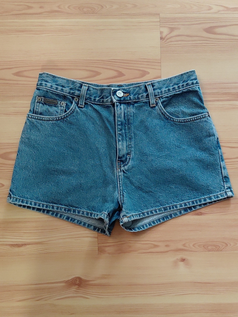 Vintage Calvin Klein Denim Shorts - Size 9